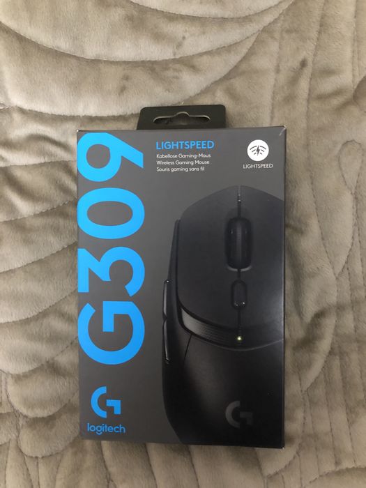 Продам мышку Logitech G309