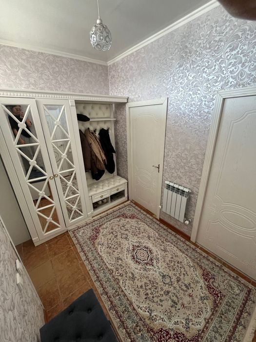 Арайда үй сатылады