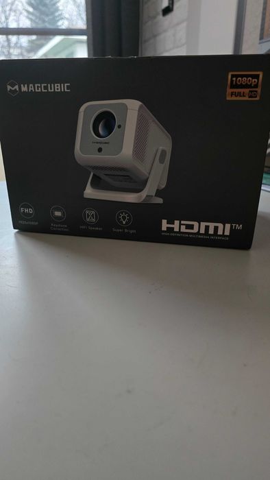 Смарт Видео Проектор Magcubic