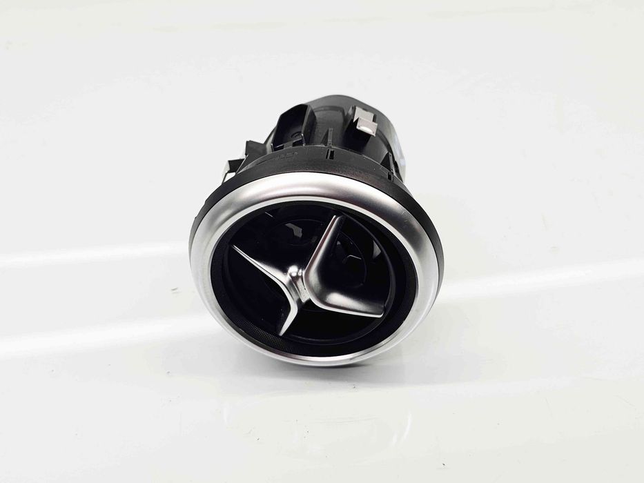 Grila aerisire stanga Mercedes Clasa A (W176) [Fabr 2012-2018] A17683