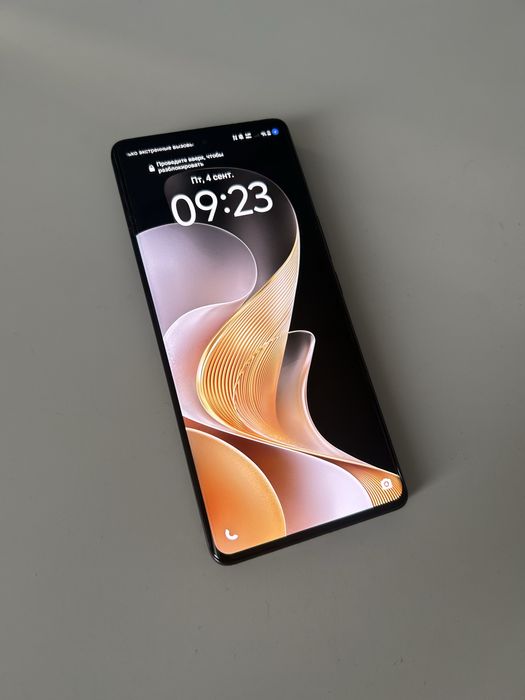 Vivo V40 256гб телефон андроид 12+12