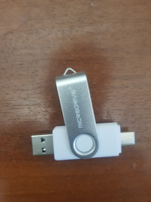 USB флешка 64гб продам
