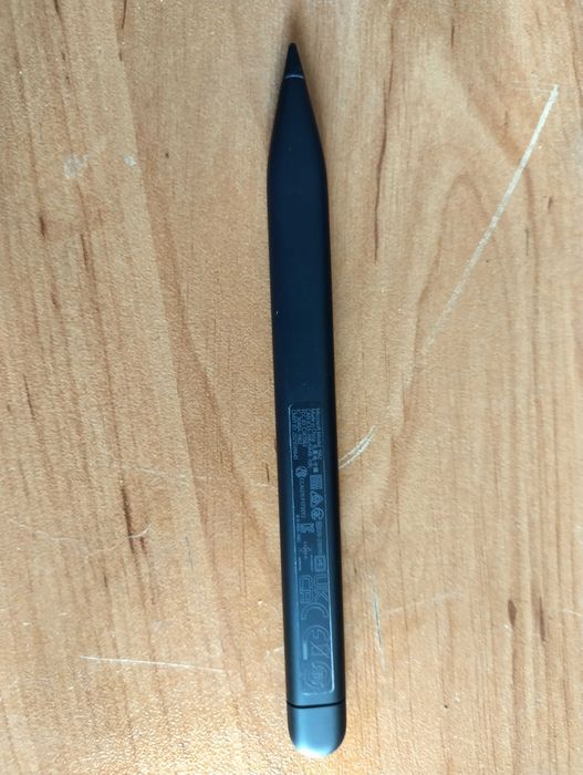 Microsoft Surface Pro 9 + Case + Клавиатура + Pen