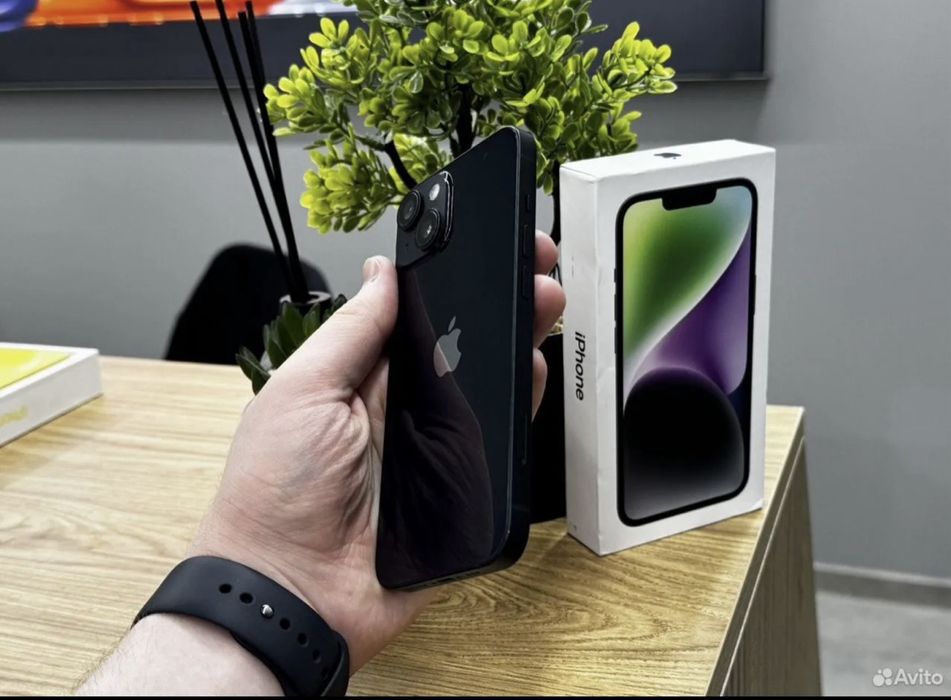 Телефон смартфон Айфон 14