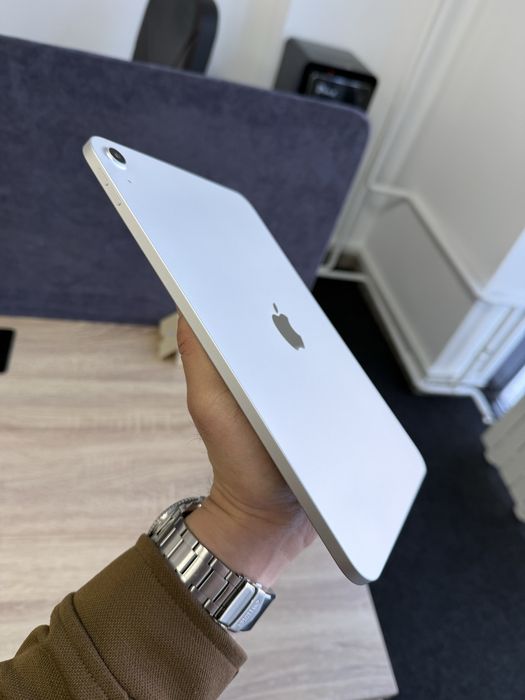 iPad A16 2025 в новом состоянии