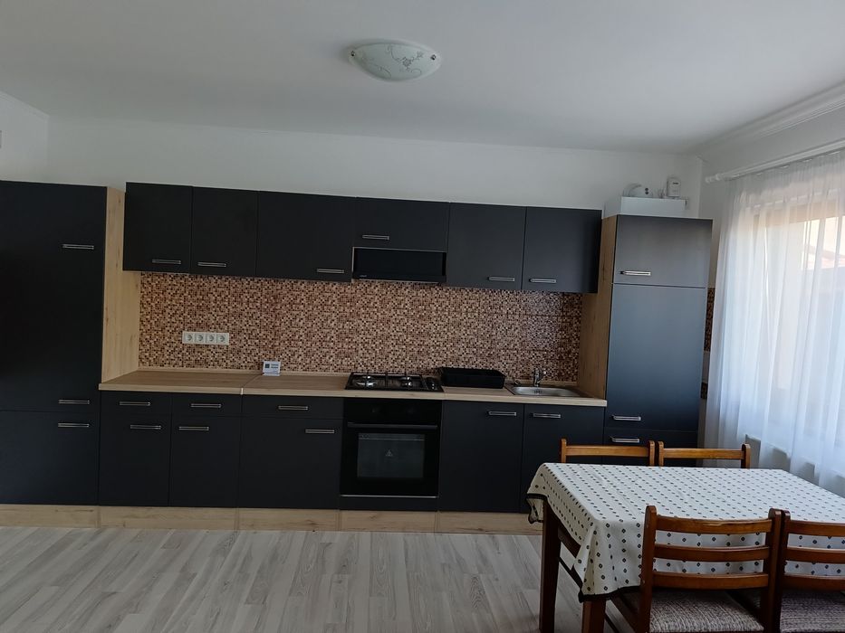 PF închiriez duplex Bărăbanț