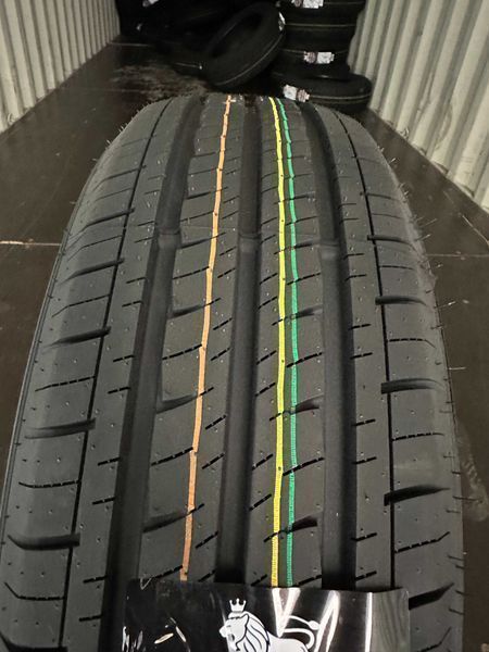 Нови летни бусови гуми ARIVO TRANSITO 195/70R15C 104/102R НОВ DOТ