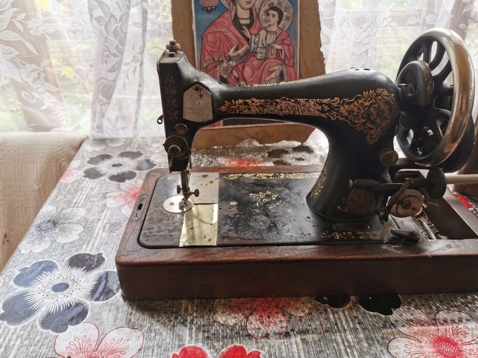 Антикварни шевни машини
