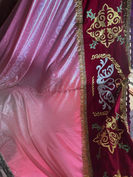 Шымылдык девушки