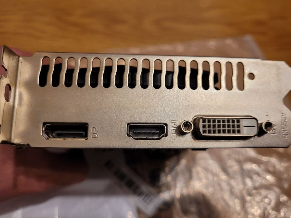 Placa Video VGA PowerColor ATI RADEON RX550,4Gb GDDR5,128 Bit,impecabi