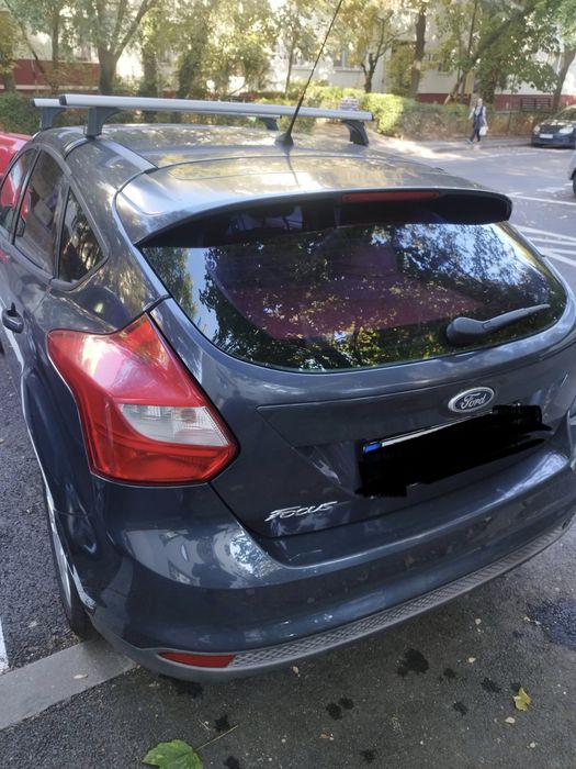 FORD Focus 2011 — imagine 5