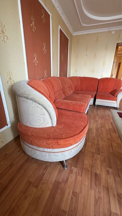 Угловой диван