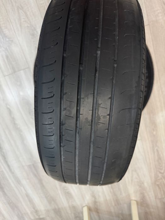 Шины 215/55/R17.