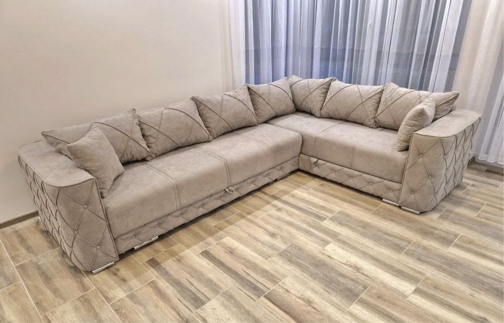 Colțare tapițate noi pe comandă