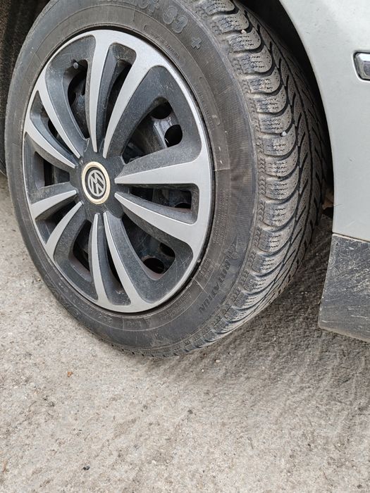 Jenti cu anvelope iarna