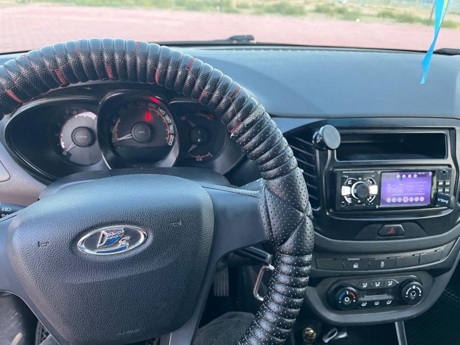 Продам Lada Vesta
