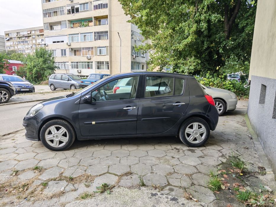 Renault Clio 3  1.4/98к.с. 2007г.
