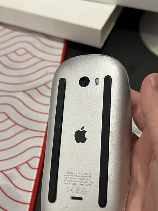 Apple Magic Keyboard (с Touch ID) + Magic Mouse (White) полностью новы