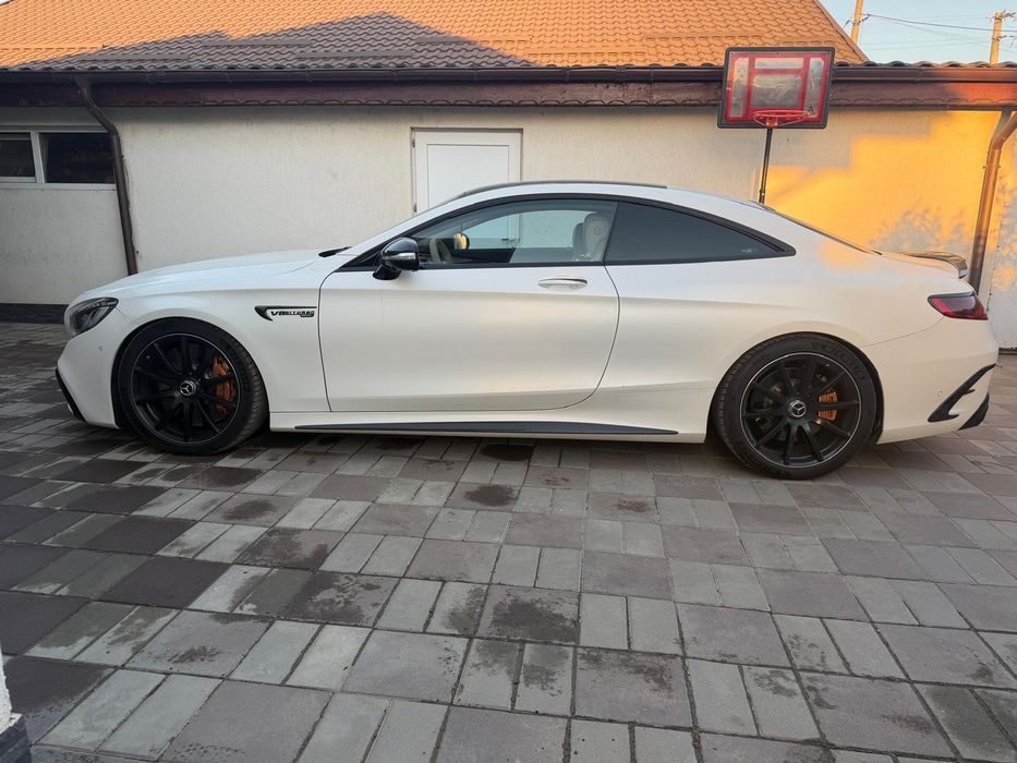 Mercedes s63 amg