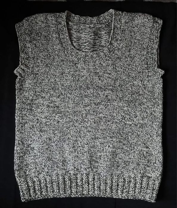 Вълнени пуловери