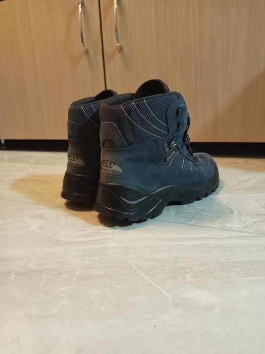 Ghete de iarna groase