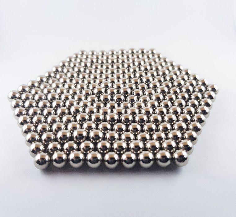 216бр Магнитни Неодимови Топчета + 9бр Топчета, Кутия, Карта и Книжка