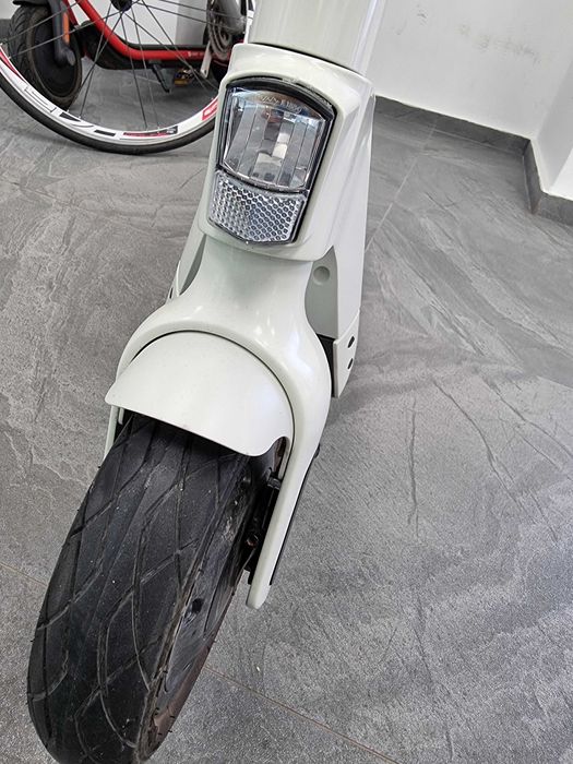 Trotineta Electrica StreedBooster 2 (AG27 b.47221)RIDICARE DIN AGENTIE