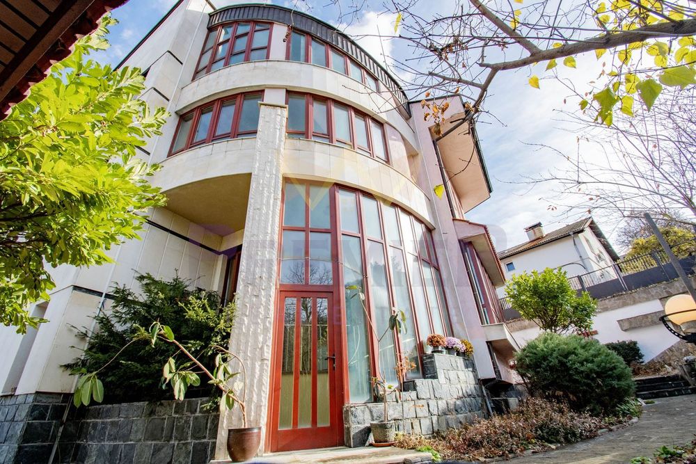 Продава се Къща в София, Бояна - 714 кв.м за 1820 €/кв.м - Снимка #4