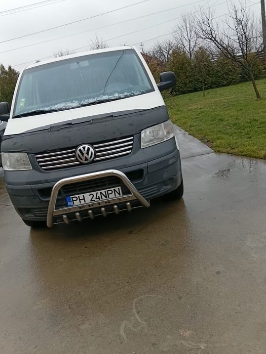 Vând  autoutilitaraT5