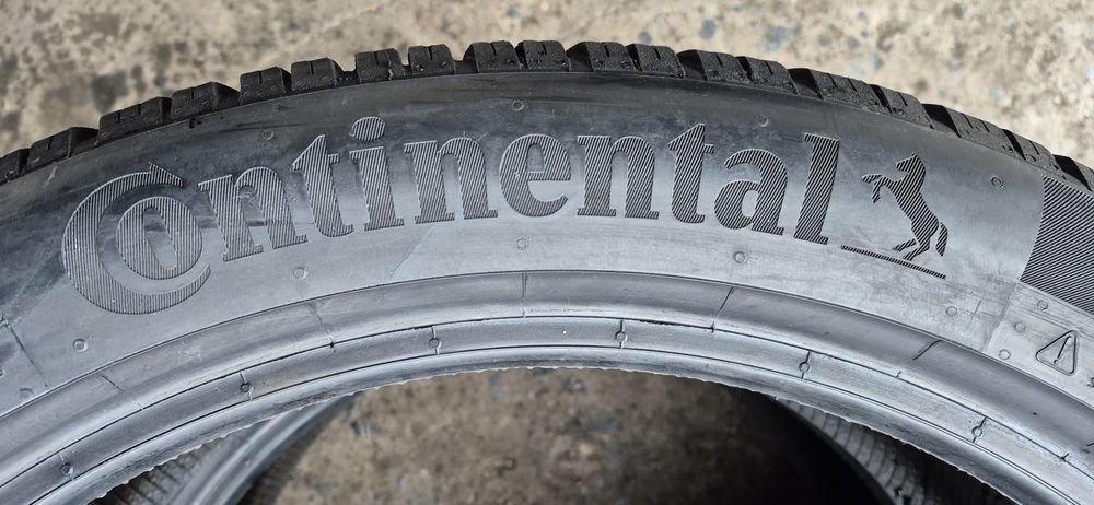 4 anvelope iarna 10% uzura,Continental 275/40/21.Pretul este pe bucata