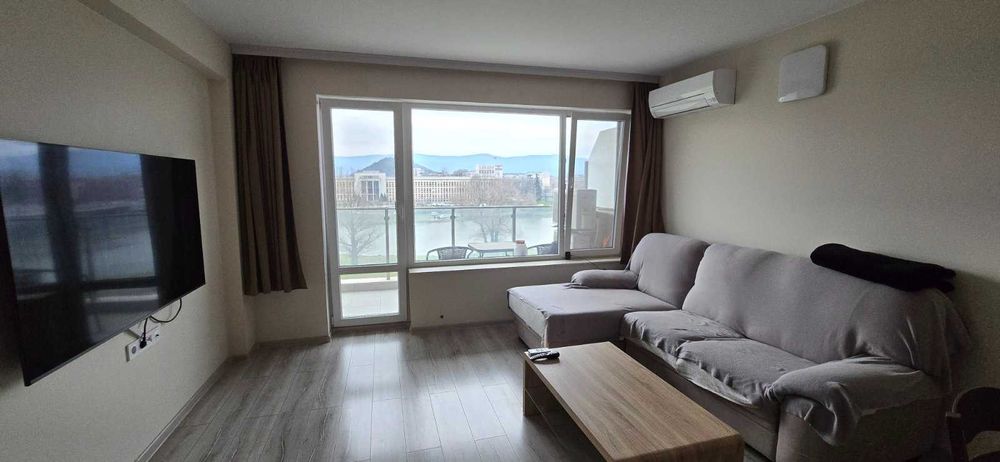 Дава се под наем Двустаен апартамент в Пловдив, Кършияка - 80 кв.м за 598.23 € - Снимка #1