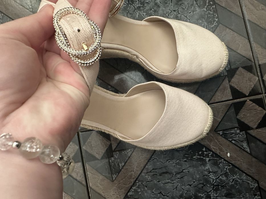 Обувки  Stuart Weitzman