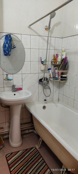 Уй сотилади Сергели