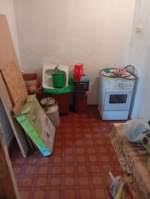 Большой дом продается. Район новой поликлиники