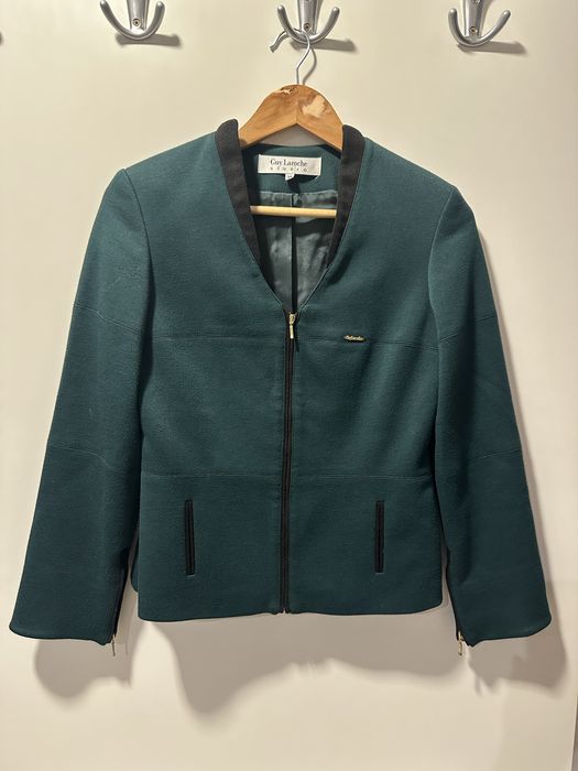 Дамски костюм рокля и сако на Guy Laroshe