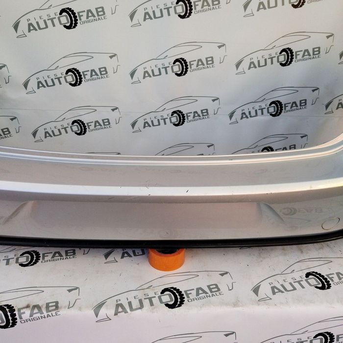 Bara spate Volkswagen Golf 7 R an 2013-2014-2015-2016-2017