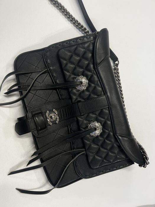 НОВА Оригинална Chanel Dallas Quilted Fringe Messenger Bag
