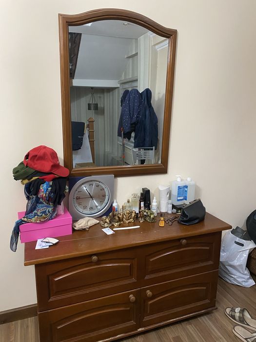 Обувной шкаф с зеркалом