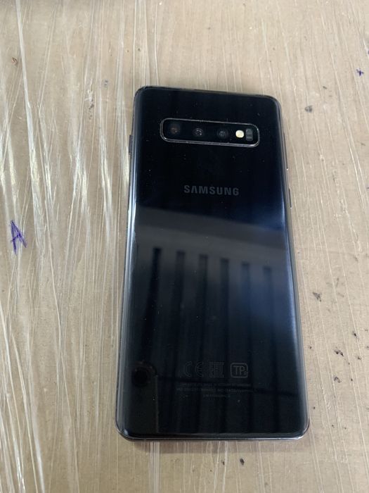 Самсунг s10 продается