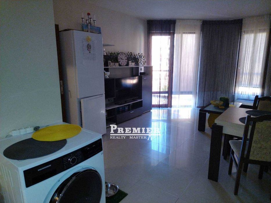 Продава се Двустаен апартамент в к.к. Слънчев бряг - 75 кв.м за 774 €/кв.м - Снимка #3