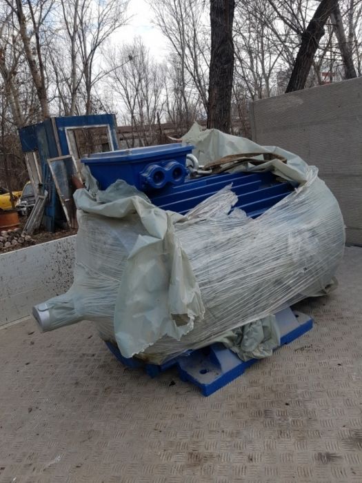 Нов ел.двигател/електромотор 200кв, 985 об