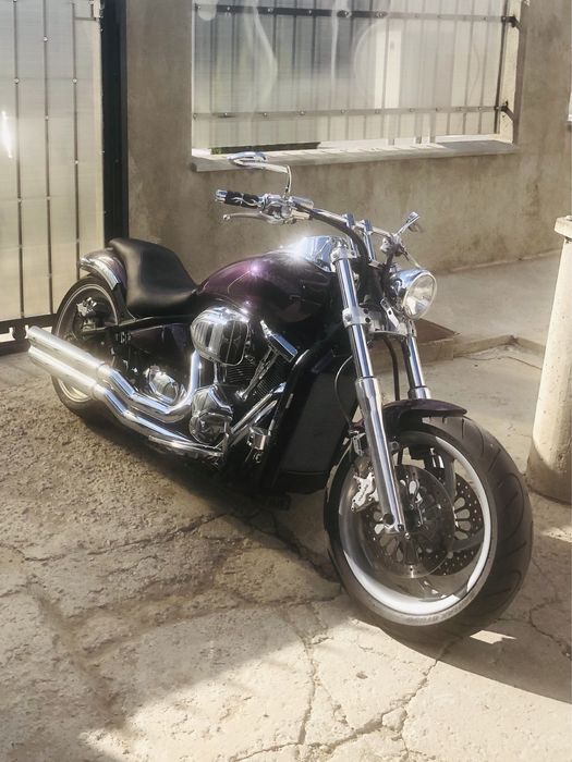 Kawasaki Vulcan 2000 Custom