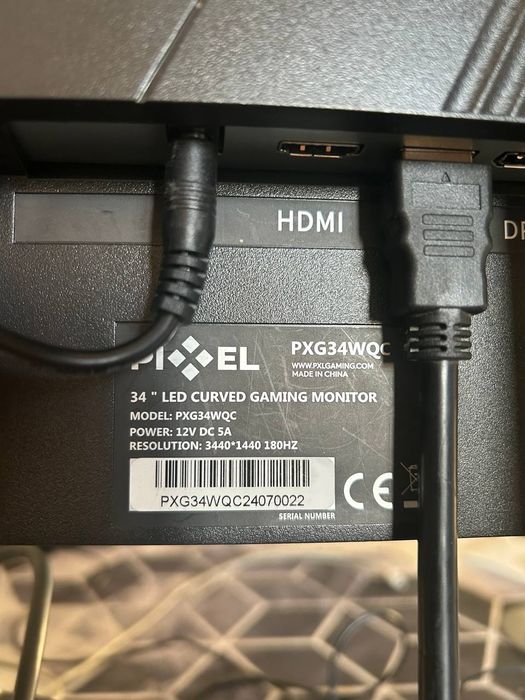 Манитор и кресло