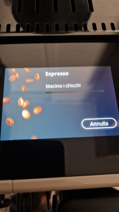 DeLonghi Rivelia bej espressor boabe