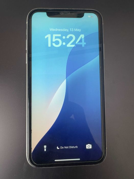 iPhone XR alb, 64gb, neverlocked, Baterie 79%