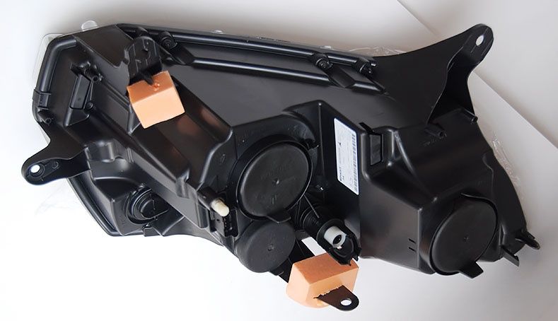 Фара Логан 2, Logan II, Sandero II