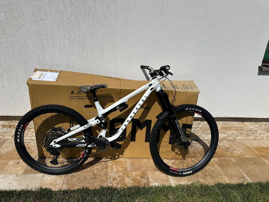 Commencal meta sx v4 race pure white