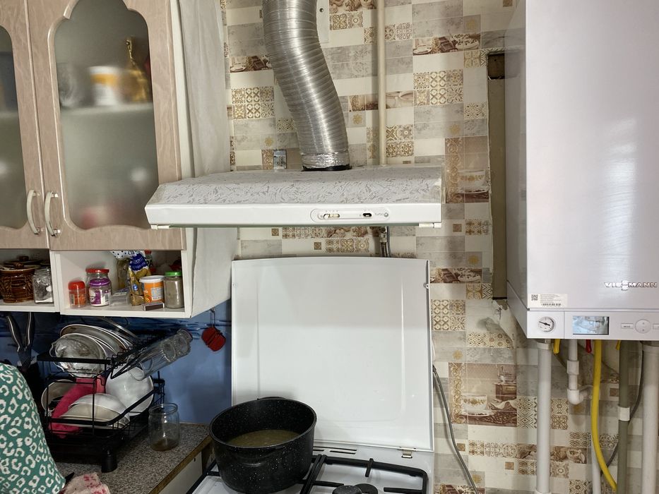 Четырехкомнатный дом в черте города