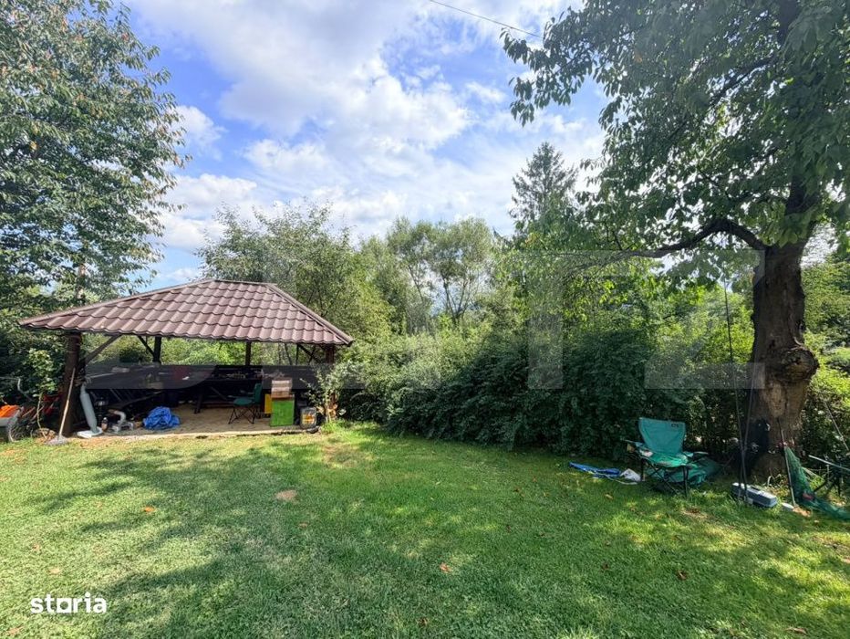 Casa de vanzare, 220 mp, teren 2.000 mp, zona Predelut