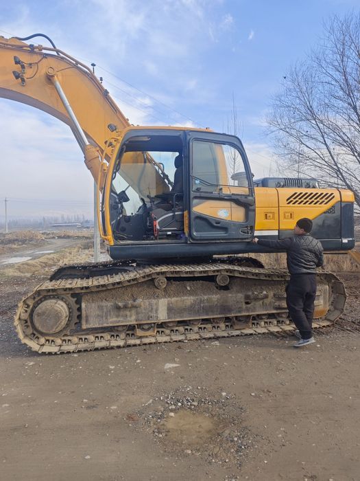 Hyundai 300LC sotiladi